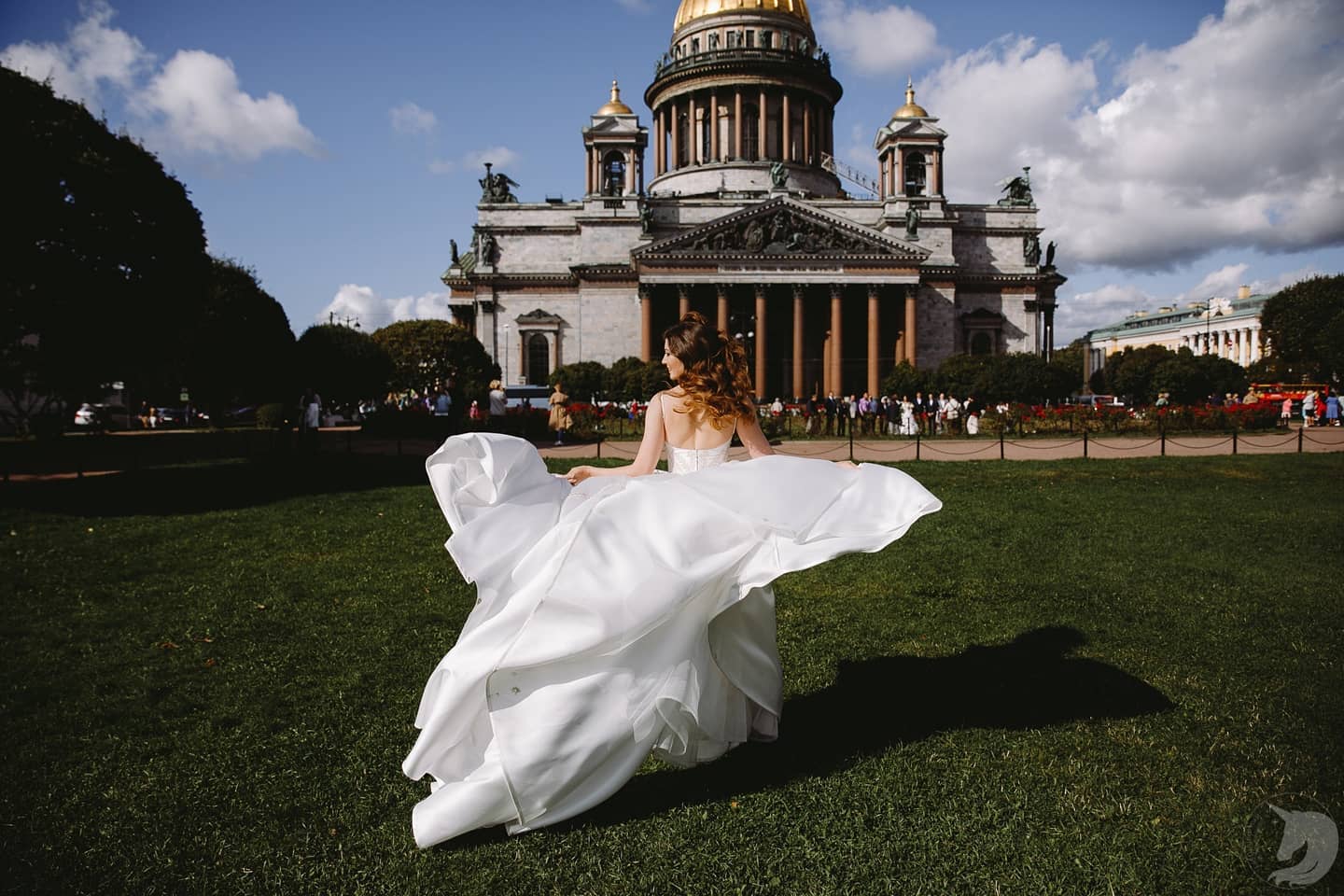 Фото бегущей невесты
