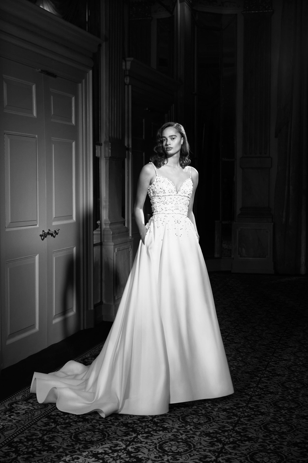 Фото. Свадебная коллекция Viktor & Rolf Mariage Spring 2022_10.jpg