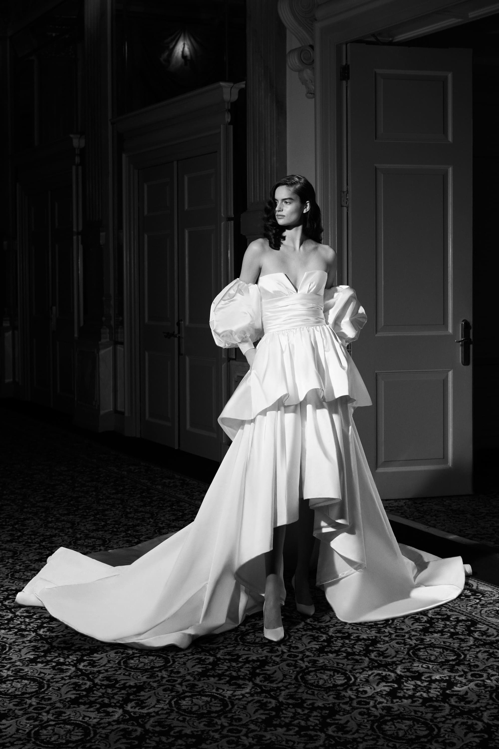 Фото. Свадебная коллекция Viktor & Rolf Mariage Spring 2022_24.jpg